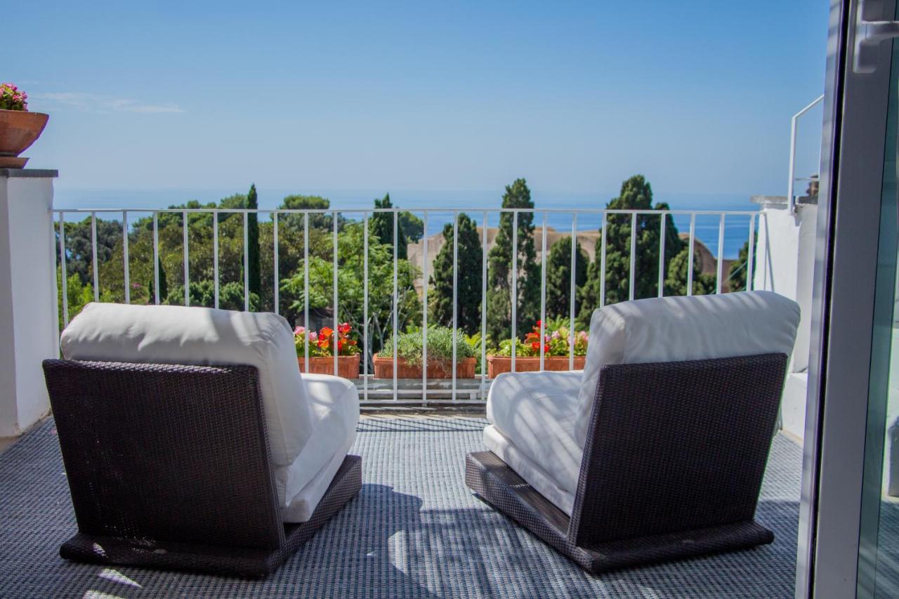 Attico Capri Apartment ภายนอก รูปภาพ